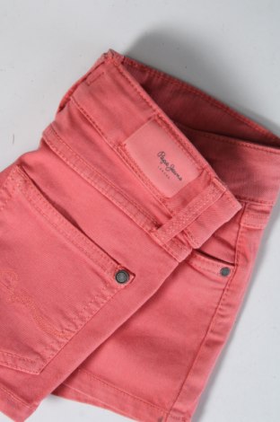 Детски къс панталон Pepe Jeans, Размер 5-6y/ 116-122 см, Цвят Пепел от рози, Цена 38,70 лв.
