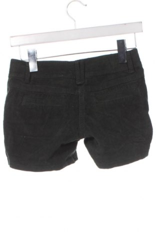 Kinder Shorts Review, Größe 10-11y/ 146-152 cm, Farbe Grün, Preis € 7,99