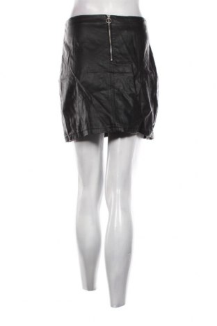Kožená sukně  Primark, Velikost M, Barva Černá, Cena  69,00 Kč