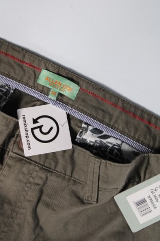 Pantaloni scurți de bărbați Allen Cox, Mărime XL, Culoare Verde, Preț 56,29 Lei