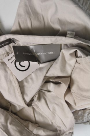 Мъжки къс панталон French Connection, Размер M, Цвят Сив, Цена 87,00 лв.
