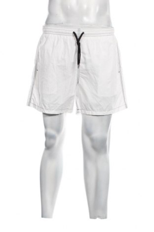 Мъжки къс панталон Malo, Размер L, Цвят Бял, Цена 59,18 лв.