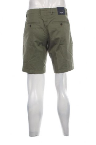 Pantaloni scurți de bărbați Tommy Hilfiger, Mărime M, Culoare Verde, Preț 493,42 Lei