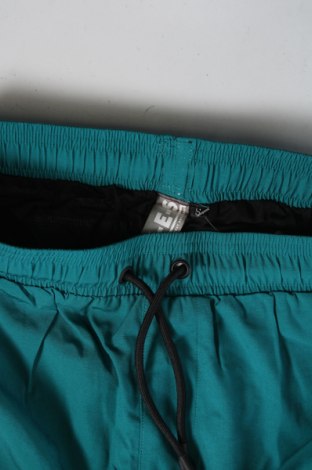 Ανδρικό κοντό παντελόνι Y-E-S, Μέγεθος S, Χρώμα Πράσινο, Τιμή 24,74 €