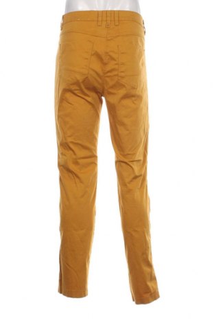 Мъжки панталон, Размер L, Цвят Жълт, Цена 26,59 лв.
