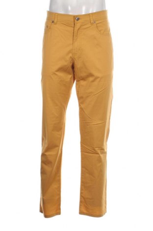 Мъжки панталон A.W.Dunmore, Размер L, Цвят Жълт, Цена 13,92 лв.
