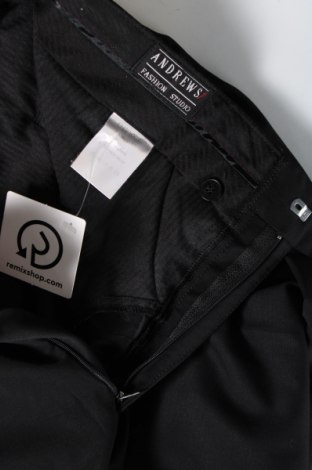 Pantaloni de bărbați Andrews, Mărime L, Culoare Negru, Preț 14,99 Lei