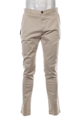 Мъжки панталон Armani Jeans, Размер L, Цвят Бежов, Цена 138,06 лв.
