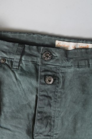 Мъжки панталон Circle of  Trust, Размер S, Цвят Зелен, Цена 26,40 лв.