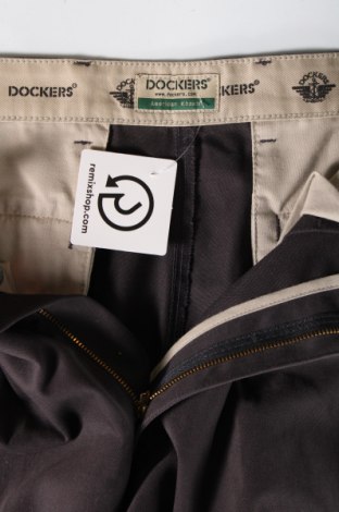 Pantaloni de bărbați Dockers, Mărime L, Culoare Gri, Preț 144,74 Lei