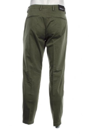 Pantaloni de bărbați VANDOM, Mărime L, Culoare Verde, Preț 434,21 Lei