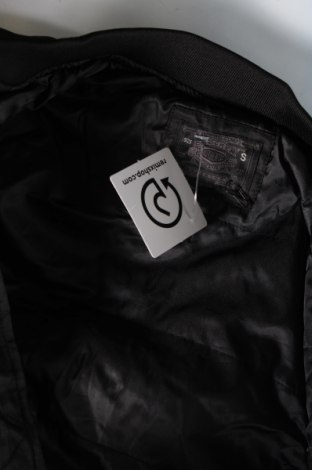 Pánská bunda  Crocker, Velikost S, Barva Černá, Cena  168,00 Kč
