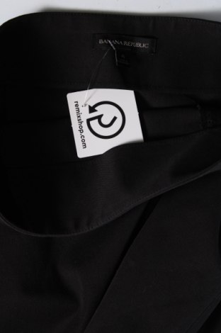 Φούστα Banana Republic, Μέγεθος M, Χρώμα Μαύρο, Τιμή 6,03 €