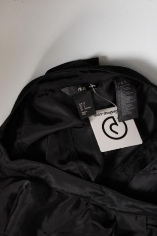 Sukně H&M, Velikost S, Barva Černá, Cena  83,00 Kč