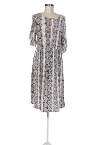 Kleid Boohoo, Größe S, Farbe Mehrfarbig, Preis 4,45 €