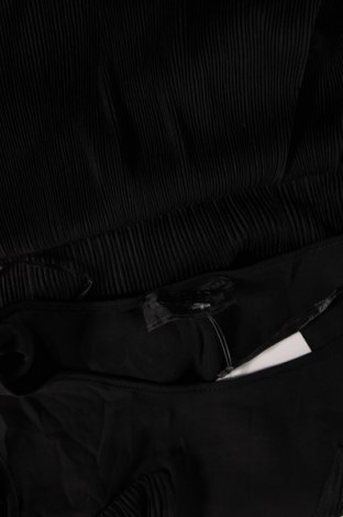 Kleid Guess, Größe S, Farbe Schwarz, Preis 47,32 €
