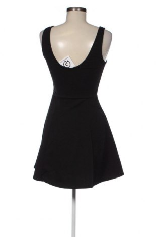 Šaty  H&M, Veľkosť S, Farba Čierna, Cena  3,78 €