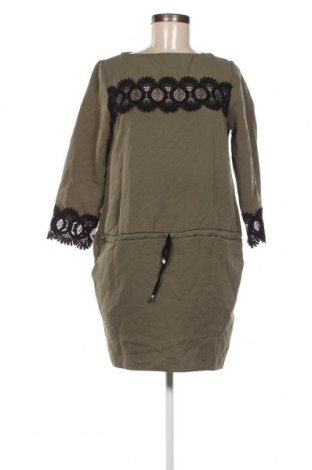 Kleid Lenny B. Paris, Größe M, Farbe Grün, Preis 5,39 €