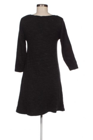 Kleid Lila Rose, Größe M, Farbe Schwarz, Preis 20,18 €