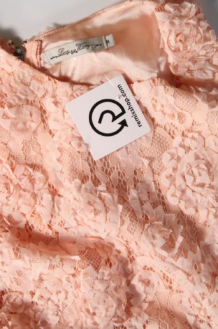 Kleid Lucy Wang, Größe M, Farbe Rosa, Preis 22,46 €