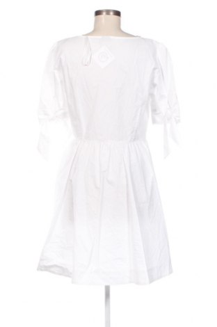 Šaty  Pinko, Velikost M, Barva Bílá, Cena  1 017,00 Kč