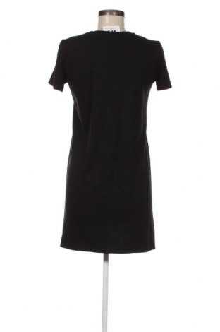Šaty  Pull&Bear, Veľkosť M, Farba Čierna, Cena  15,04 €