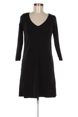 Φόρεμα Reserved, Μέγεθος S, Χρώμα Μαύρο, Τιμή 3,23 €
