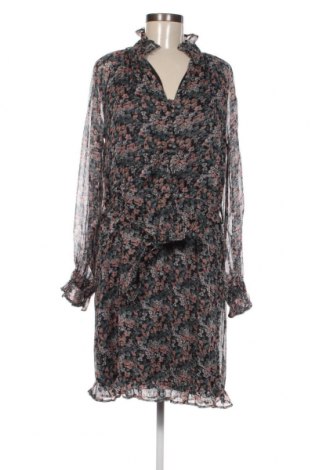Kleid Sisters Point, Größe M, Farbe Mehrfarbig, Preis 7,89 €
