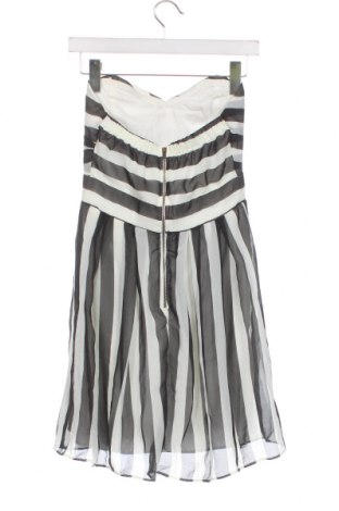 Kleid TFNC London, Größe S, Farbe Mehrfarbig, Preis 5,23 €
