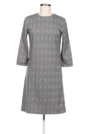 Kleid Taifun, Größe M, Farbe Grau, Preis € 6,57