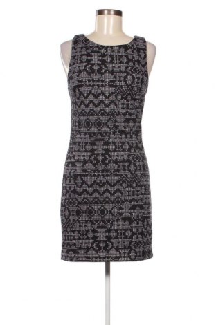 Kleid Trixxi, Größe M, Farbe Mehrfarbig, Preis 2,37 €