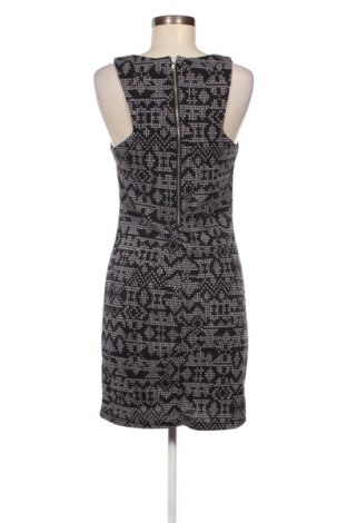 Kleid Trixxi, Größe M, Farbe Mehrfarbig, Preis € 2,37