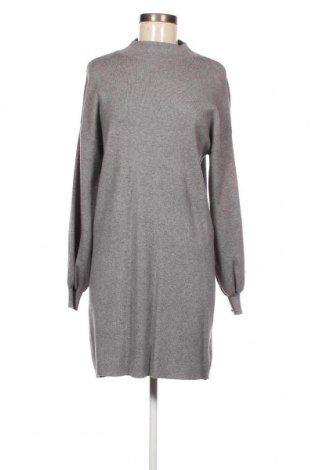 Kleid Vero Moda, Größe S, Farbe Grau, Preis € 3,90