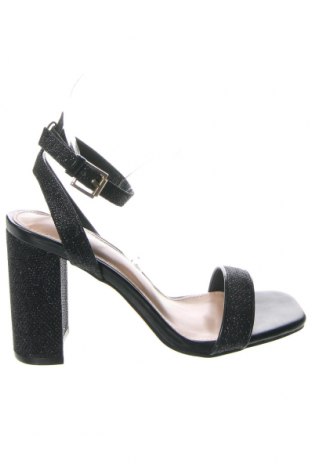 Σανδάλια Head Over Heels, Μέγεθος 38, Χρώμα Μαύρο, Τιμή 17,92 €