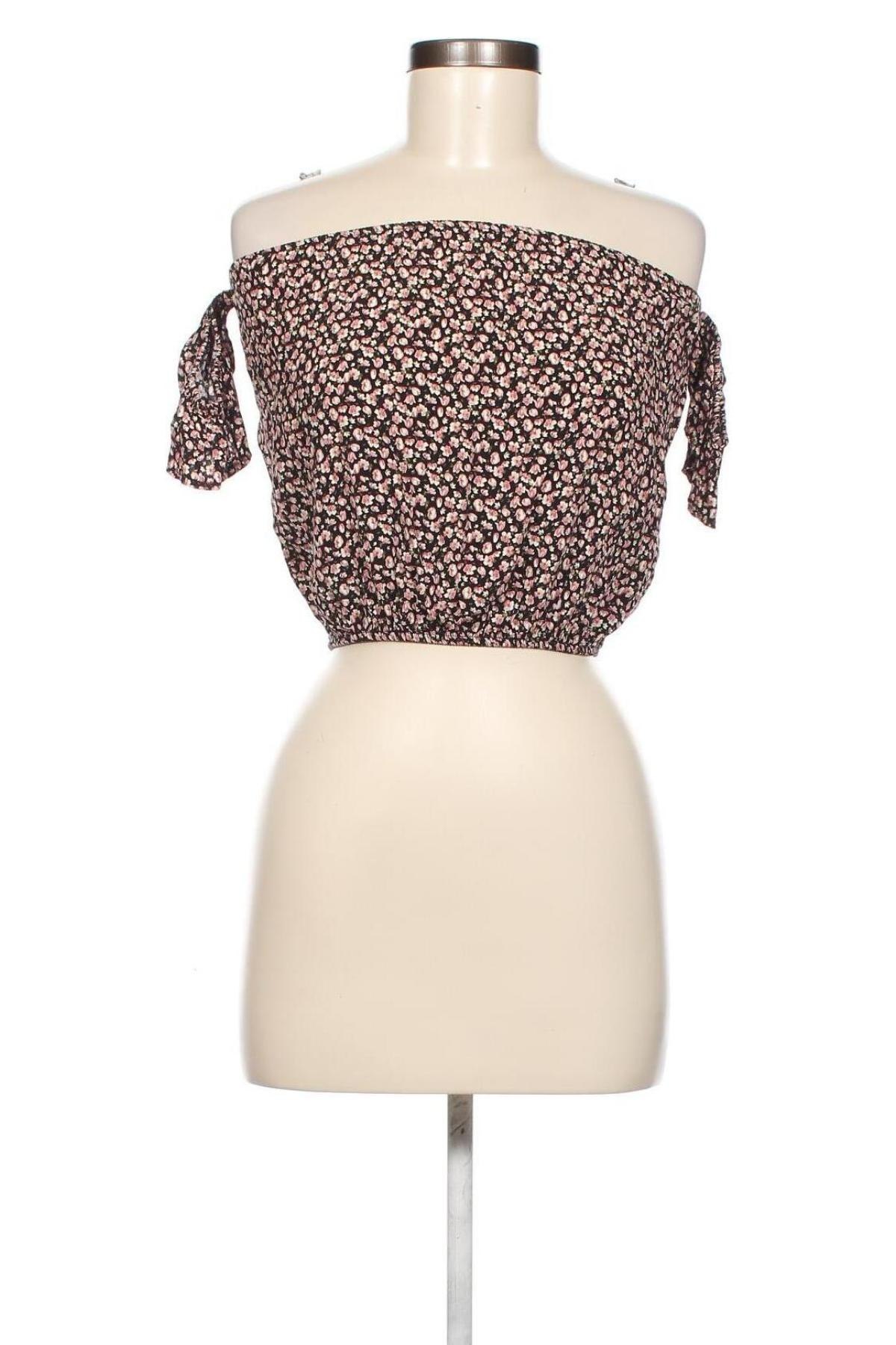 Γυναικεία μπλούζα Brandy Melville, Μέγεθος M, Χρώμα Πολύχρωμο, Τιμή 2,12 €