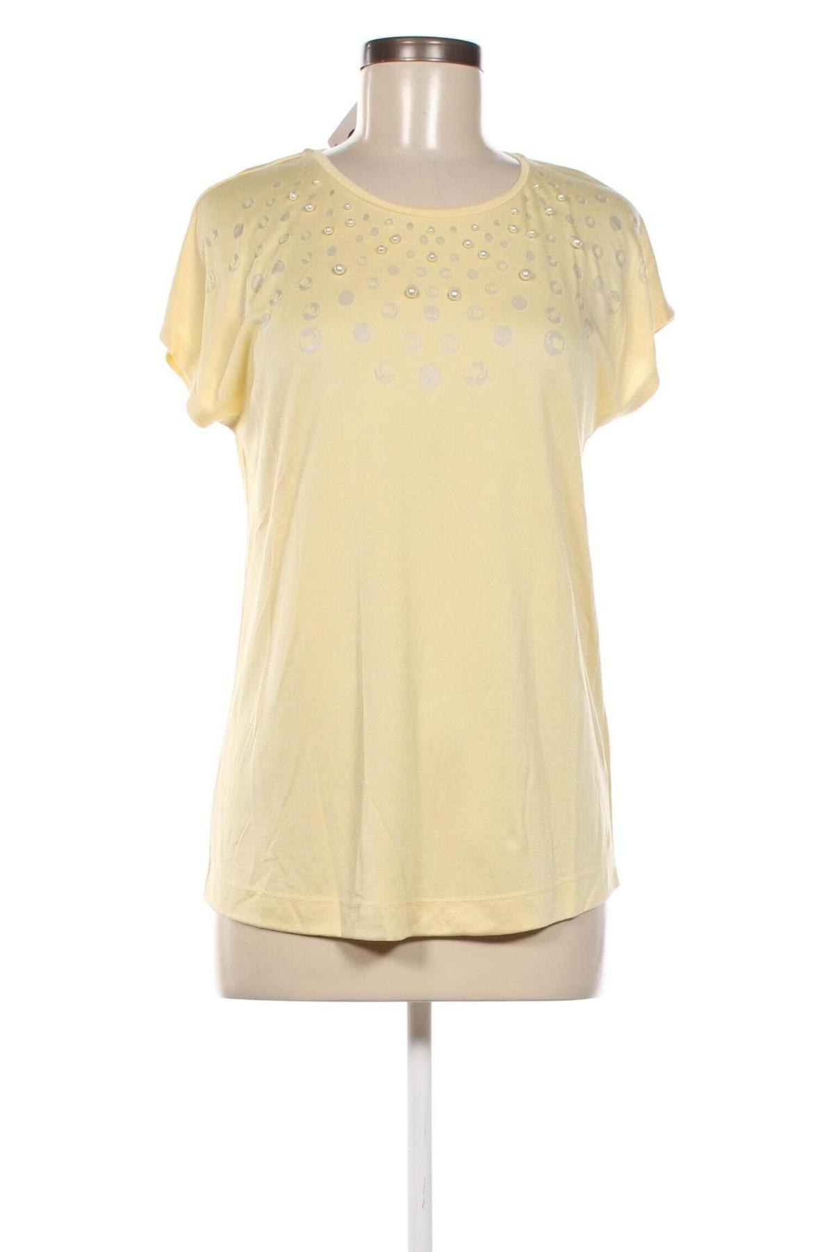 Дамска блуза Escada, Размер XS, Цвят Жълт, Цена 72,21 лв.