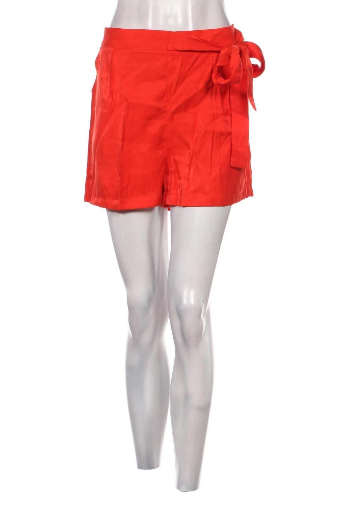 Damen Shorts Molly Bracken, Größe XL, Farbe Rot, Preis € 13,73