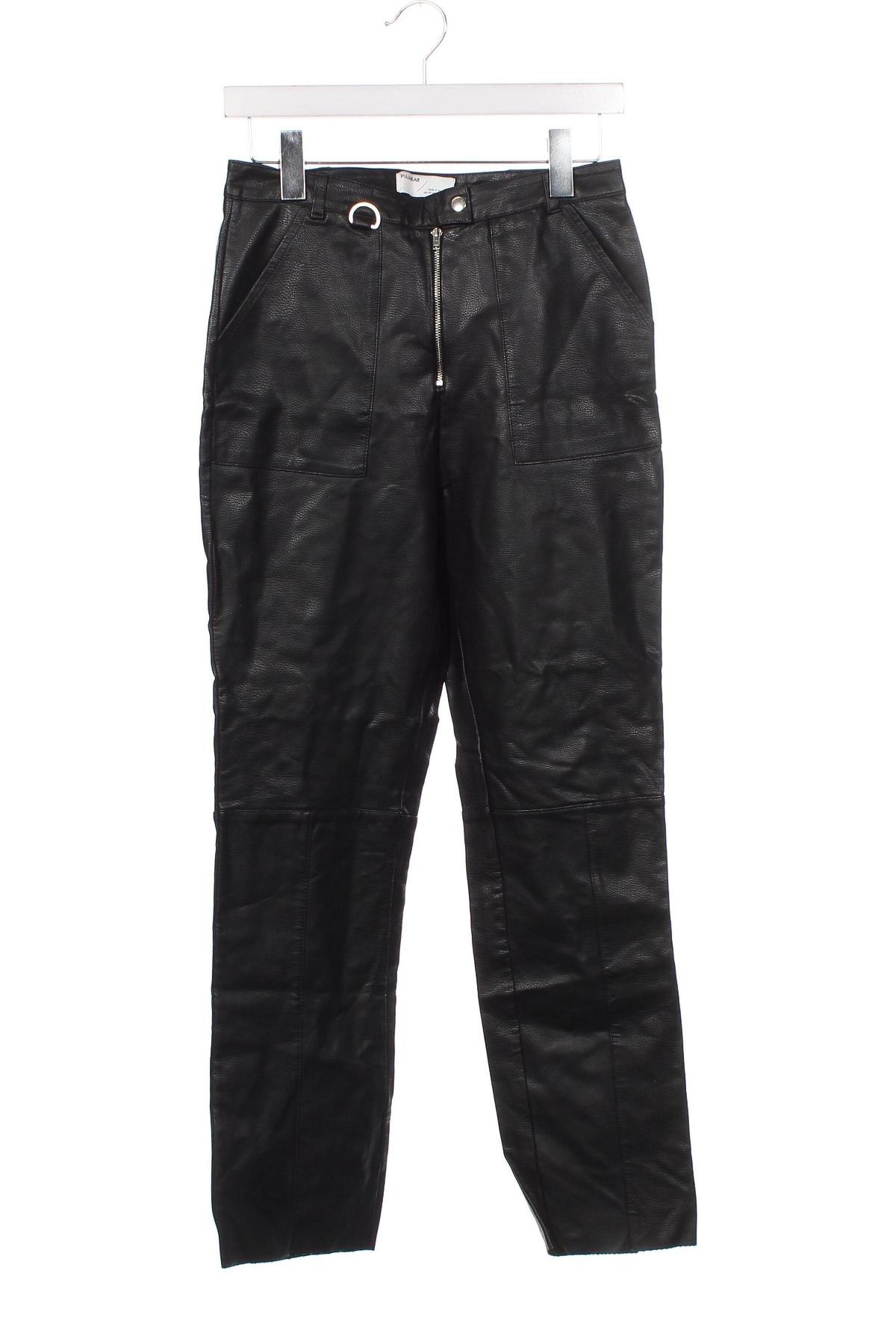 Дамски кожен панталон Pull&Bear, Размер M, Цвят Черен, Цена 7,25 лв.