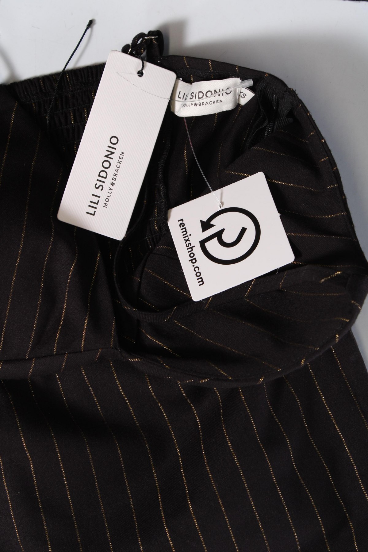 Γυναικείο αμάνικο μπλουζάκι Lili Sidonio, Μέγεθος XS, Χρώμα Μαύρο, Τιμή 7,18 €