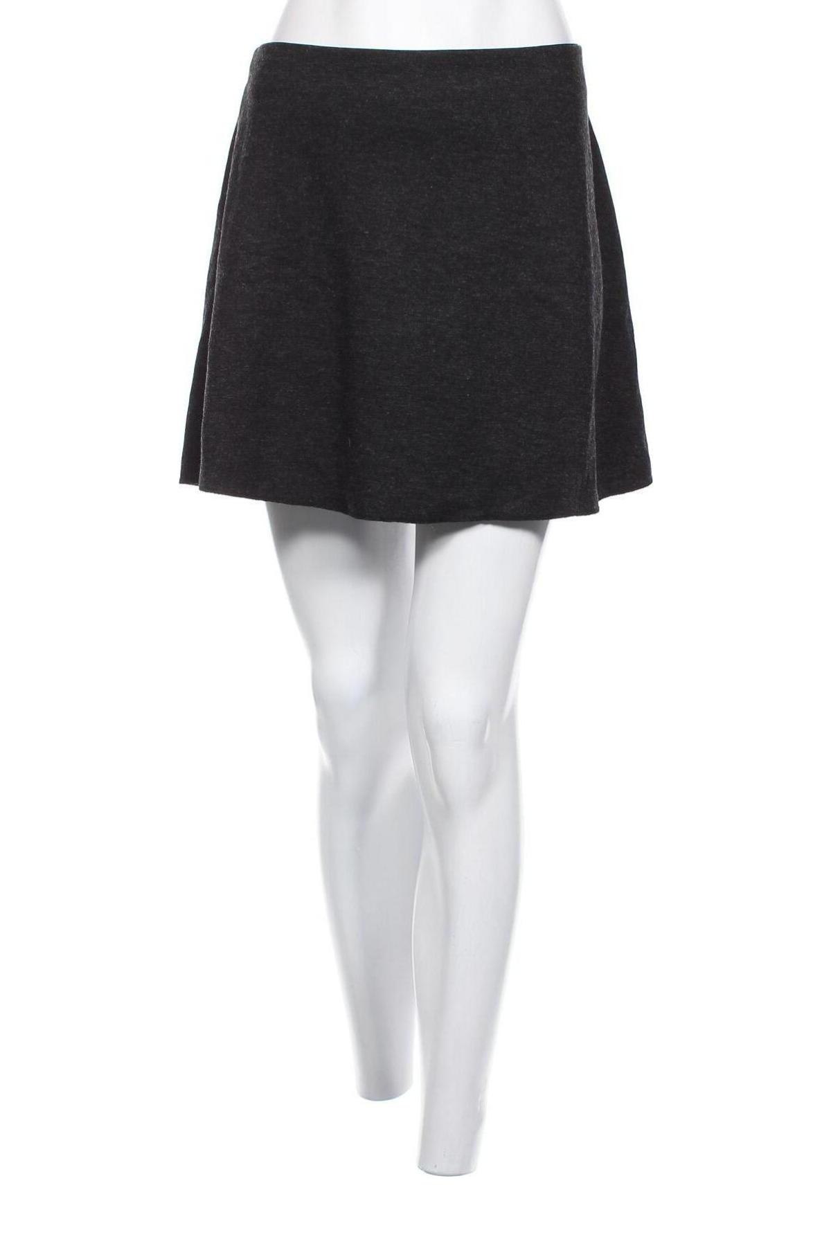 Φούστα Zara Trafaluc, Μέγεθος M, Χρώμα Μαύρο, Τιμή 2,47 €