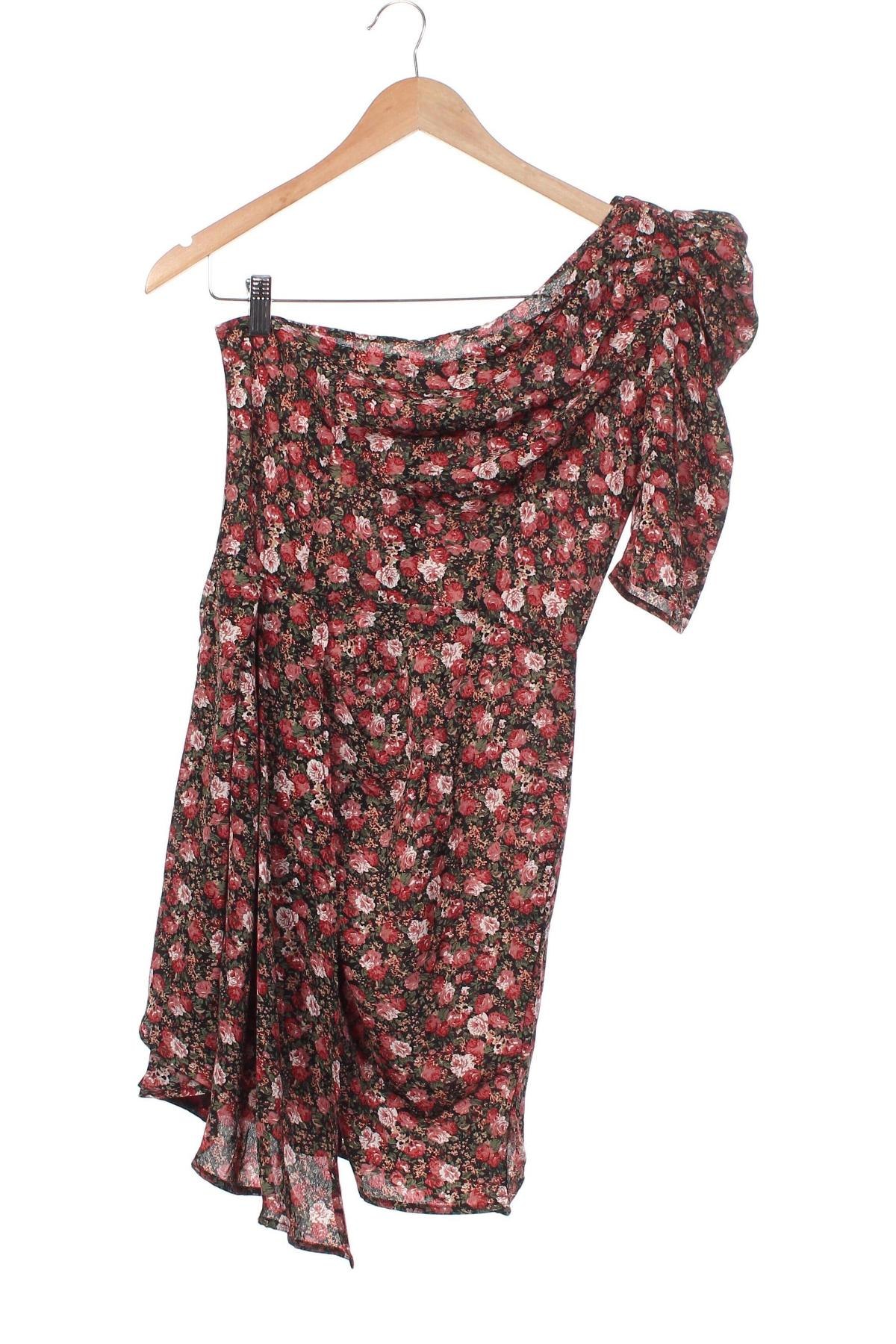 Kleid Pretty Little Thing, Größe XS, Farbe Mehrfarbig, Preis € 5,65