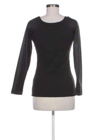 Damen Shirt, Größe S, Farbe Schwarz, Preis 9,72 €