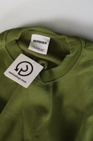 Дамска блуза Bershka, Размер XS, Цвят Зелен, Цена 39,00 лв.