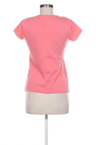 Γυναικείο t-shirt Fb Sister, Μέγεθος M, Χρώμα Ρόζ , Τιμή 8,62 €