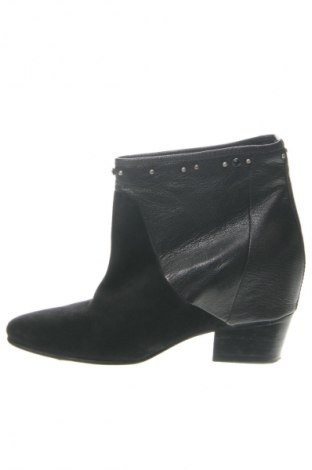 Botine de damă, Mărime 37, Culoare Negru, Preț 375,64 Lei