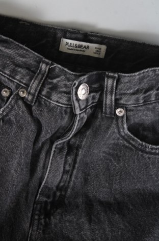 Dámske džínsy  Pull&Bear, Veľkosť XXS, Farba Viacfarebná, Cena  7,45 €