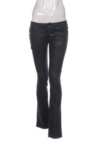 Damen Jeans Silvian Heach, Größe M, Farbe Blau, Preis 23,55 €