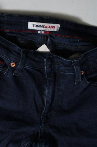 Dámské džíny  Tommy Jeans, Velikost S, Barva Modrá, Cena  1 199,00 Kč