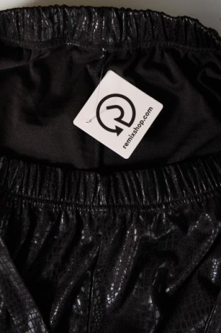 Damen Shorts, Größe XL, Farbe Schwarz, Preis 7,99 €