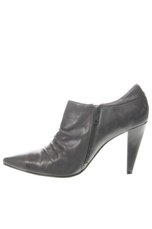 Damenschuhe 5th Avenue, Größe 40, Farbe Grau, Preis € 40,99